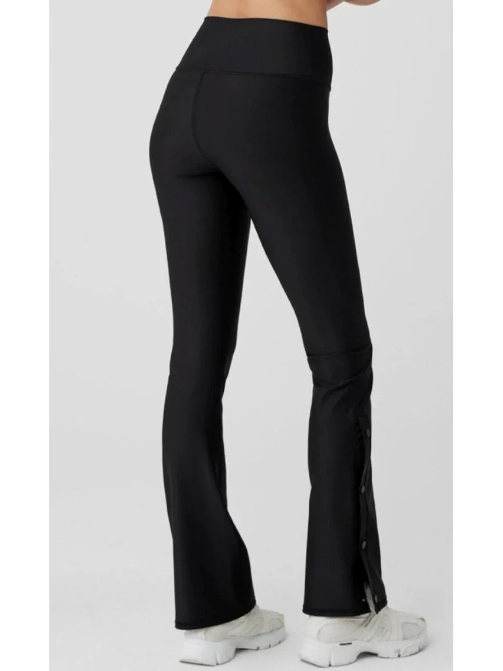 Alo Airlift High-Waist Game Changer Leggings Black Hi-Rise Button Bootcut Flare